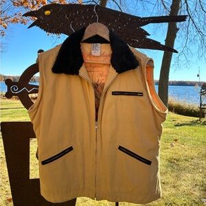 Women's Canvas Vest with Black Accents